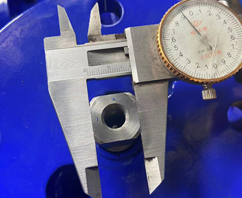 Valve diameter measurement photo